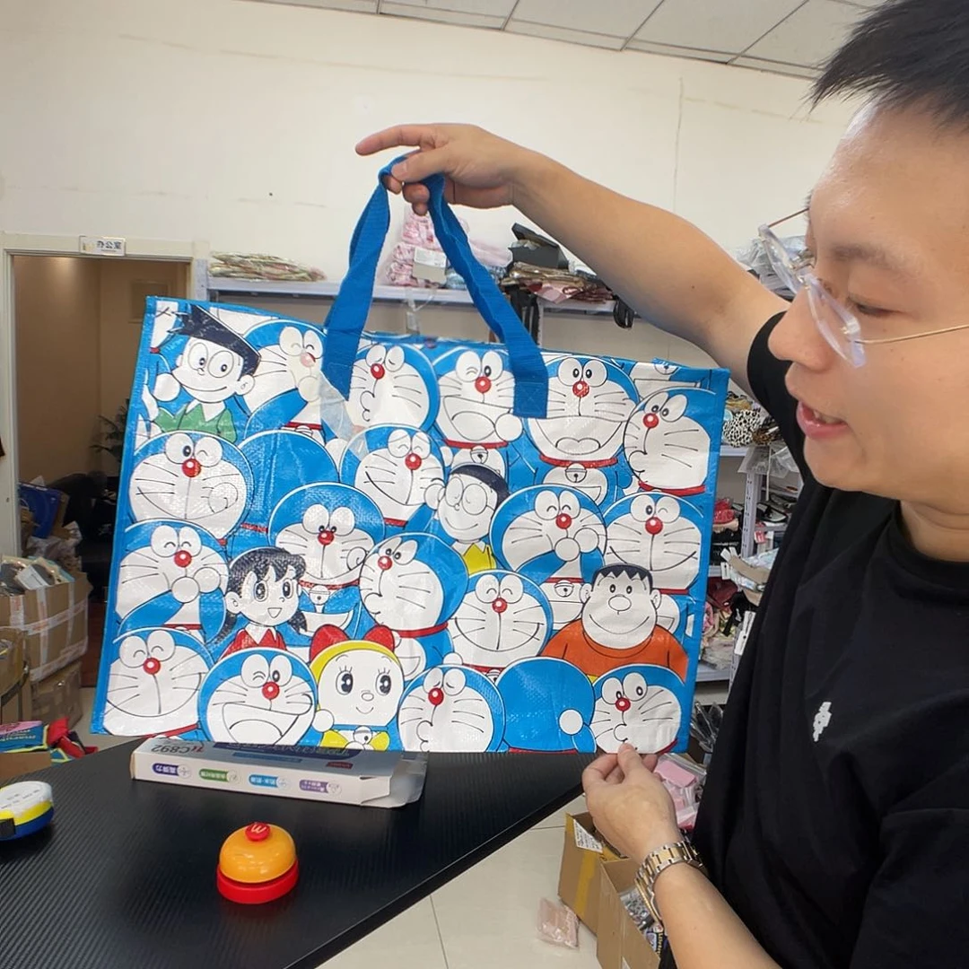 PU化妆包等各种产品
