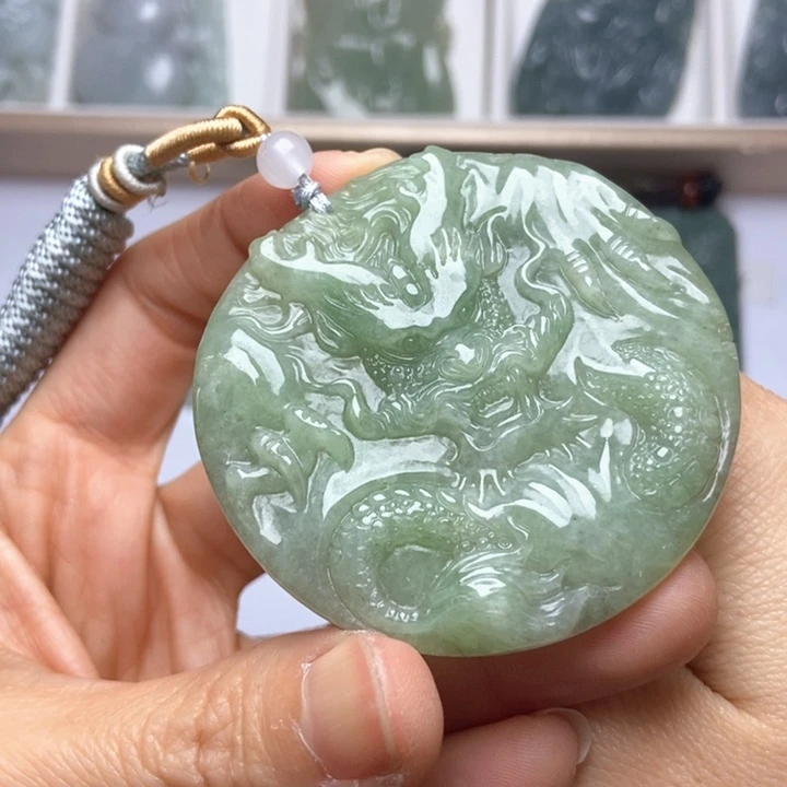 翡翠未镶嵌挂件翡翠