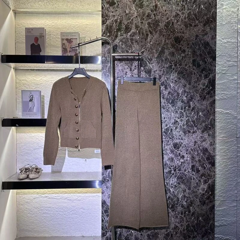 【CENFUN】316*休闲款女装套装FD03185