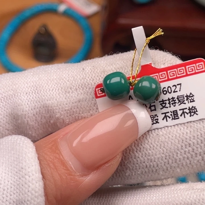 绿松石未镶嵌珠宝奇石7