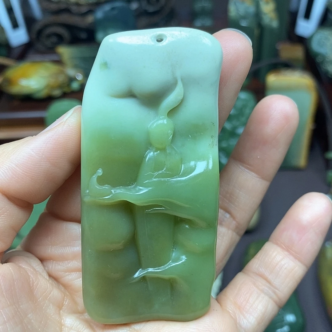 沙***罗岫岩老玉（透闪石质玉）未镶嵌把件