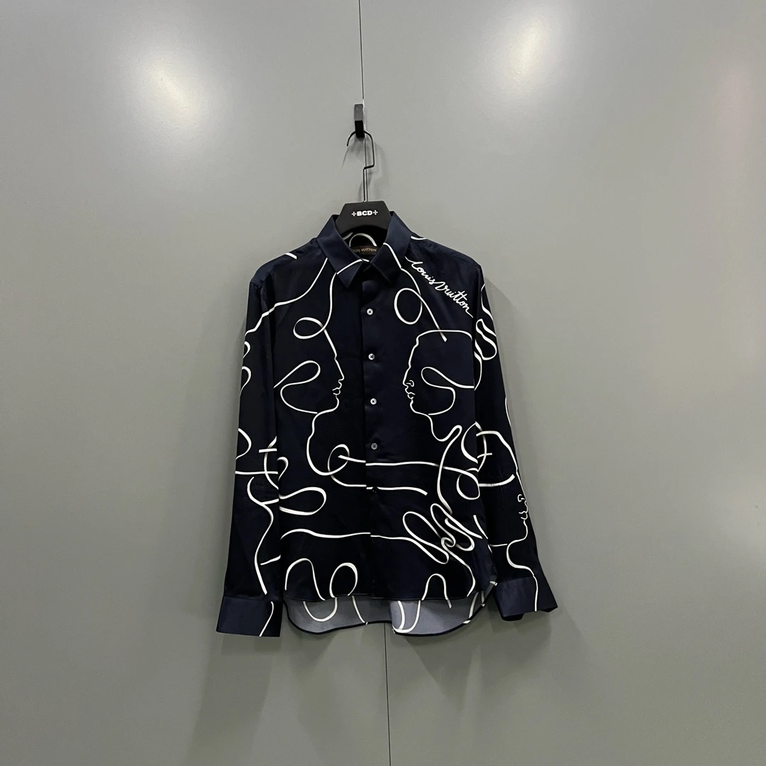 95新 LouisVuitton/路易威登 c619 线条logo印花衬衫 M码 102015