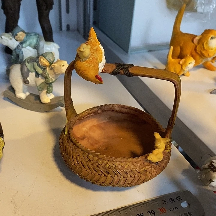 树脂制品小提篮树脂