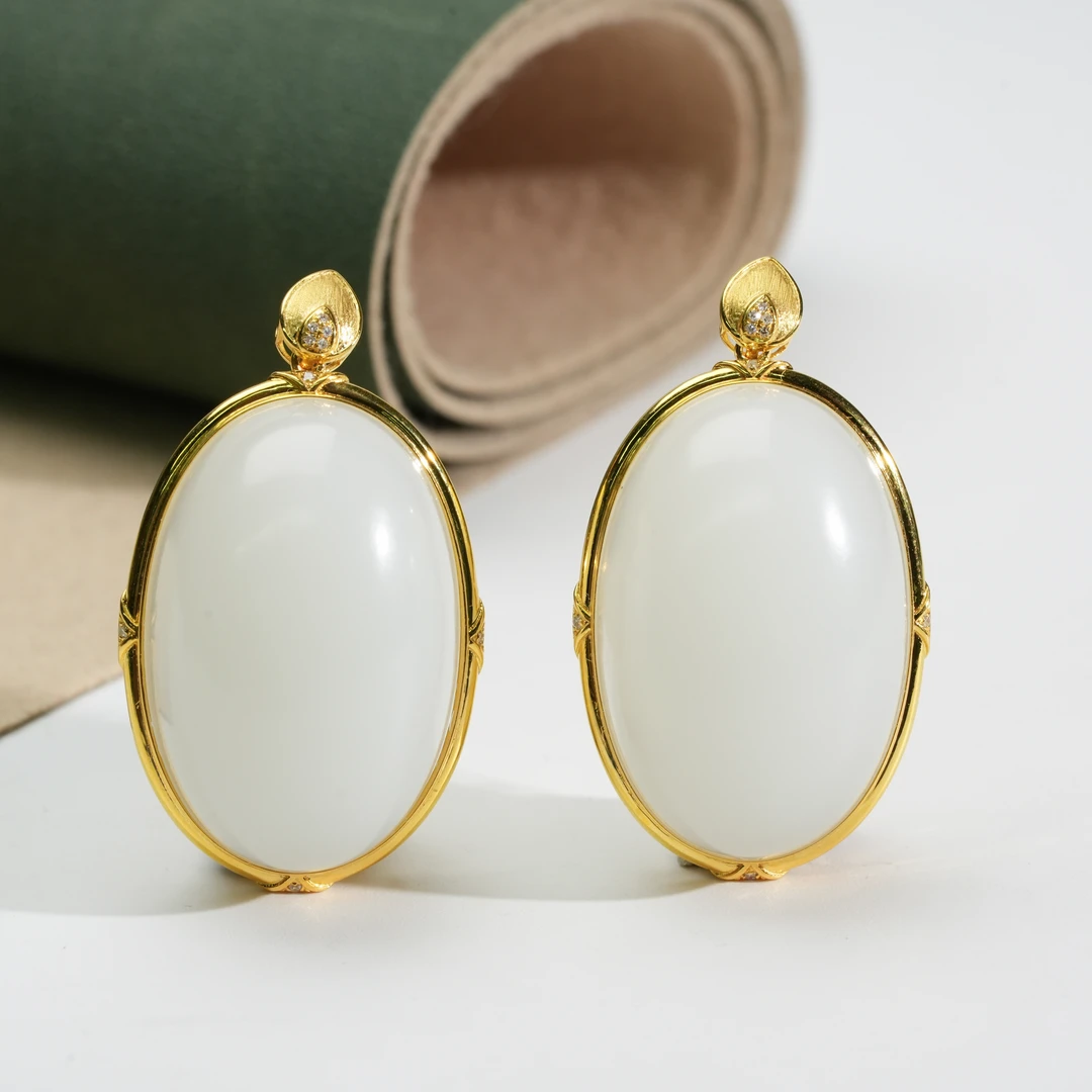 【小北珠宝】18K金和田玉吊坠约21*32mm【多样性发一件】12-AH54X762