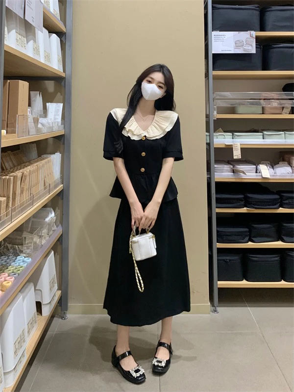 夏季百褶翻领套装女夏款复古上衣高腰A字半身裙洋气两件套时尚