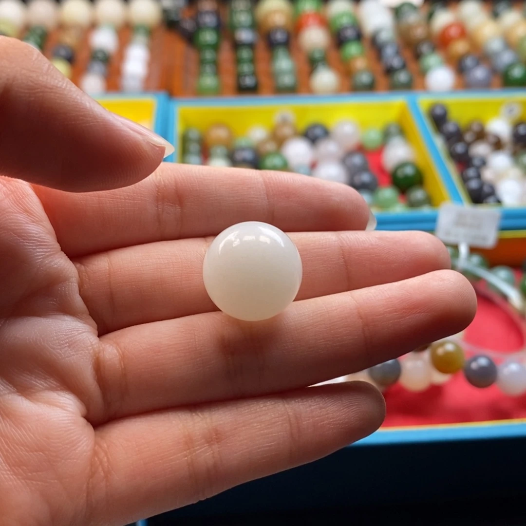 和田玉未镶嵌珠宝奇石福利白玉单珠z16