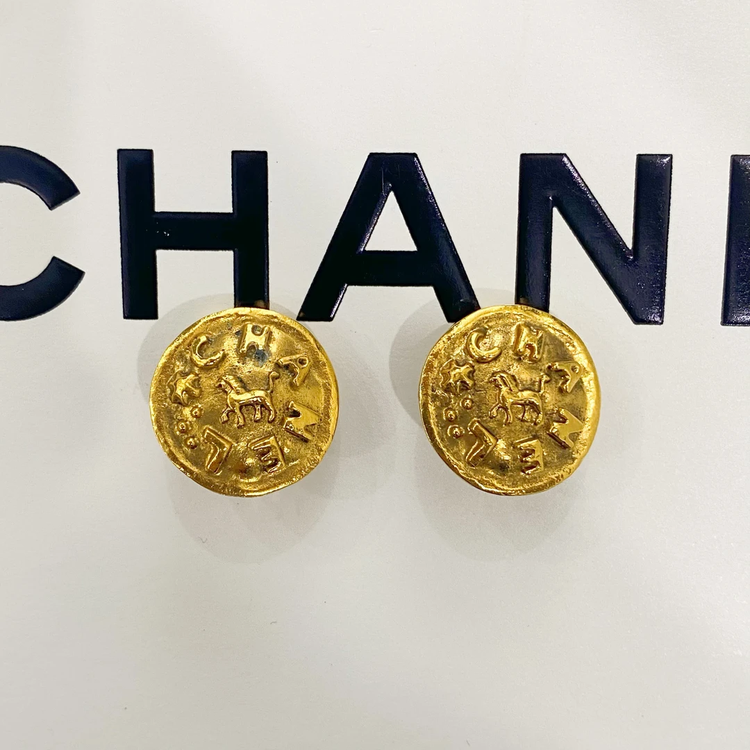 95新 Chanel/香奈儿 Chanel vintage香奈儿中古素金狮子耳夹
