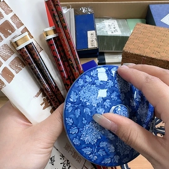 五*瓷器。瓷器。瓷器。