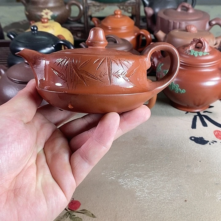 茶壶段泥紫砂的微瑕