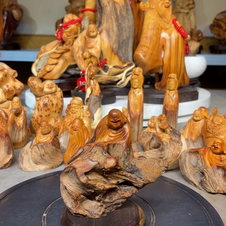 柏木太行崖柏弥勒佛