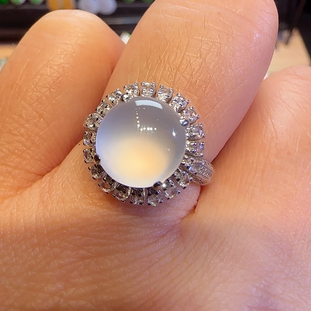 翡翠戒指18K金镶嵌旦