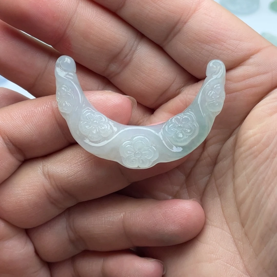 定制翡翠未镶嵌玉横