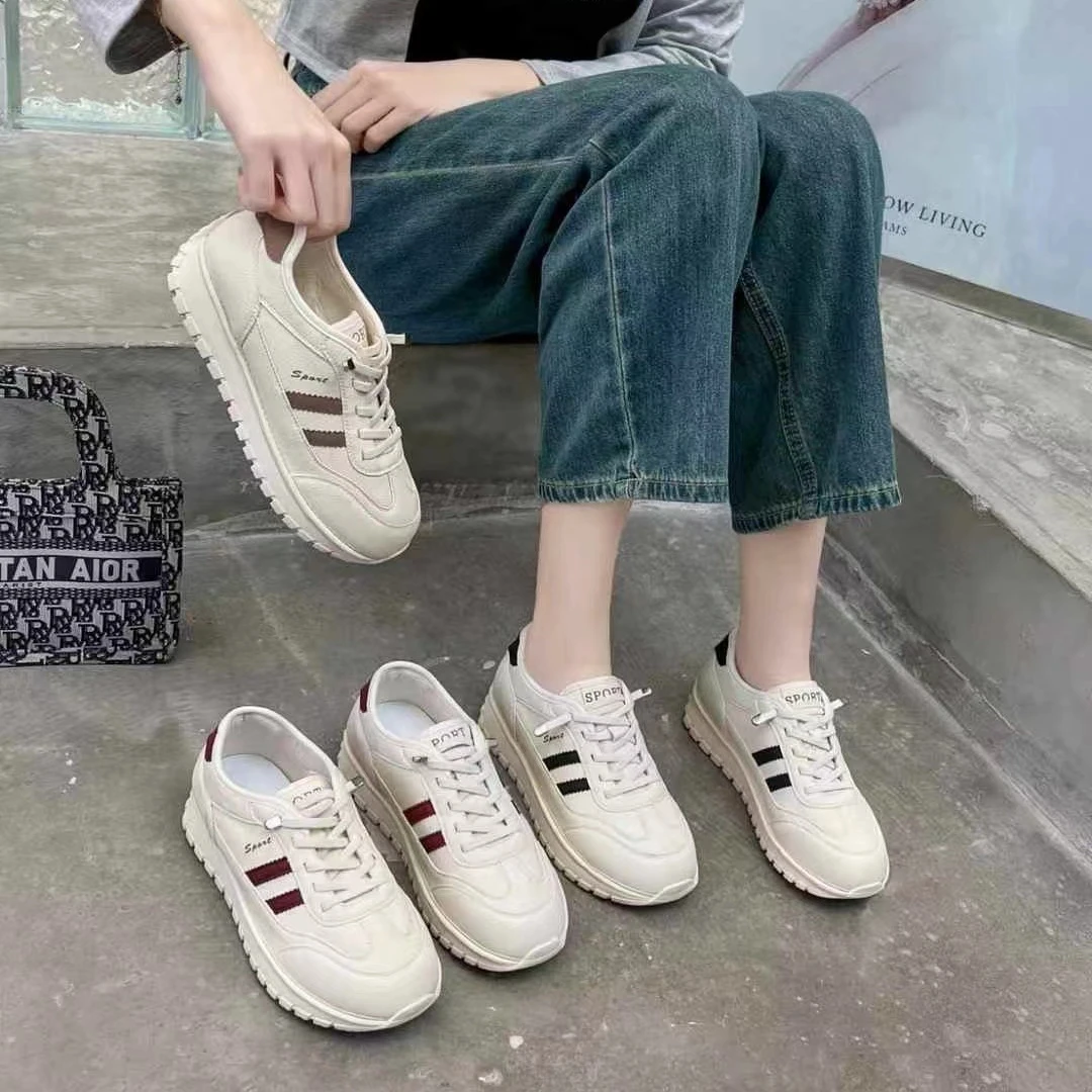 名戴真皮网红小白鞋女2025新款春季老爹鞋厚底软底运动休闲阿甘鞋
