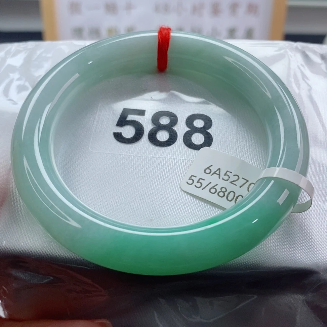 翡翠手镯未镶嵌天然A货翡翠手镯