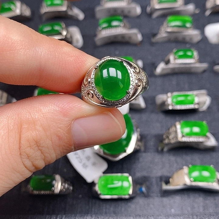 银S925镶嵌戒指翡翠