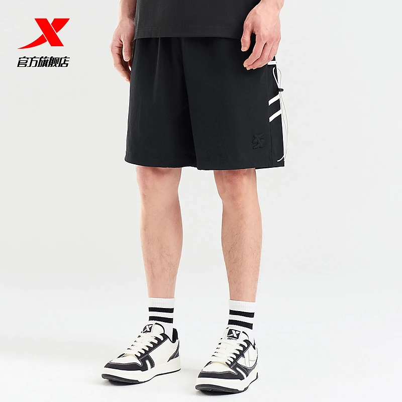 XTEP/特步冰丝运动短裤男街头时尚潮流休闲裤夏季男子梭织五分裤
