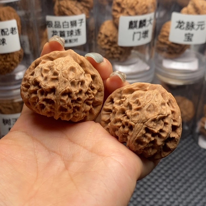 【闪购商品】文玩核桃吊坠宫灯42