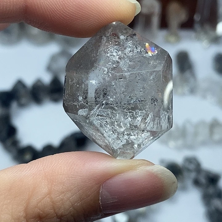 颈饰未镶嵌水晶彩虹冰雪骸骨