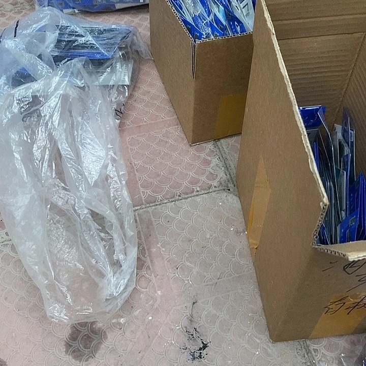 伊势尼7号有刺发20包，