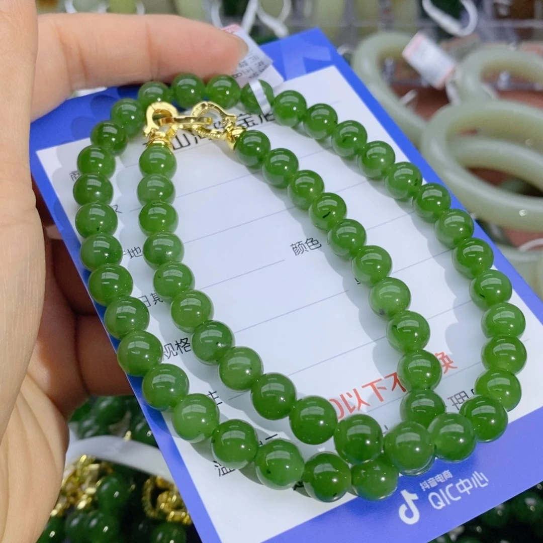 颈饰未镶嵌和田玉卡8