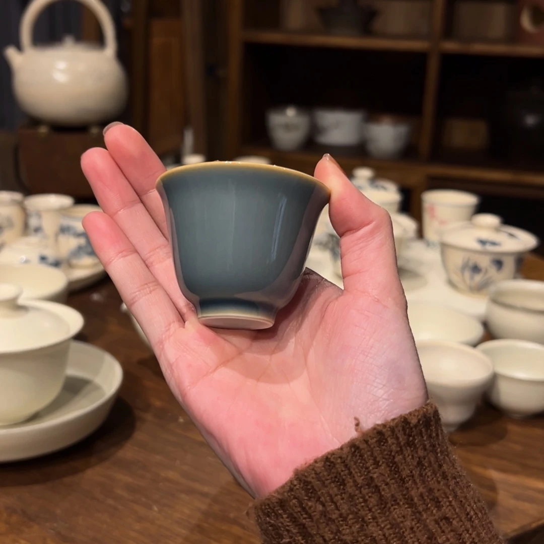 杯陶瓷。       陶瓷。