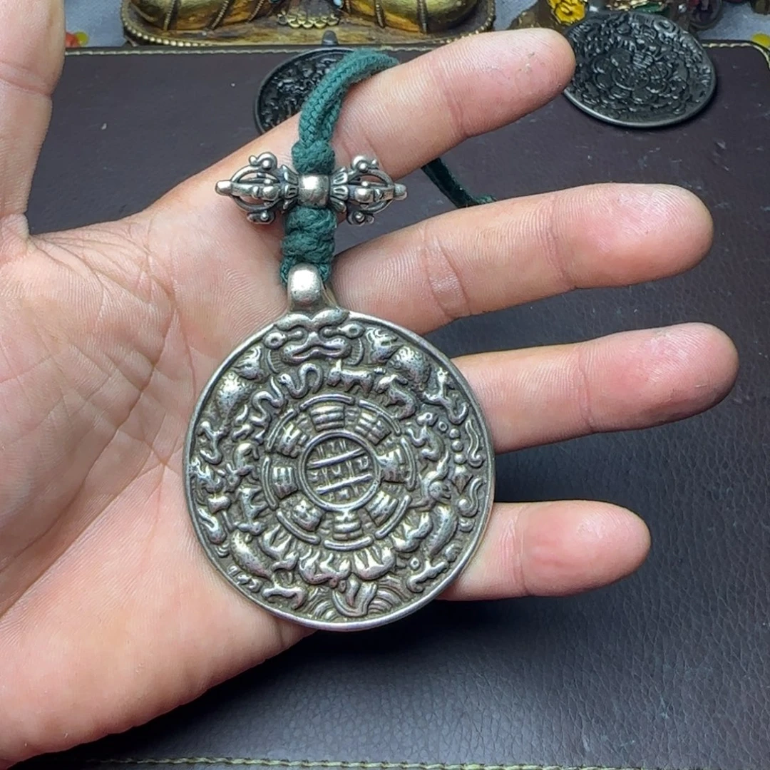 刘***源手串/手链核桃那些共享富贵心虚