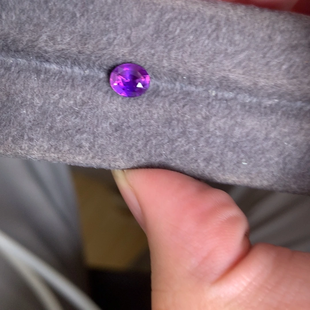 蓝宝石裸石1.25 无烧 斯里兰卡