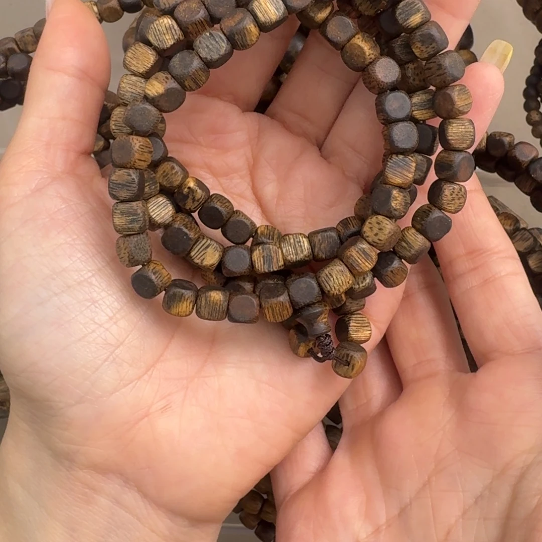 *****手串沉香奇楠沉香树心油方珠多圈