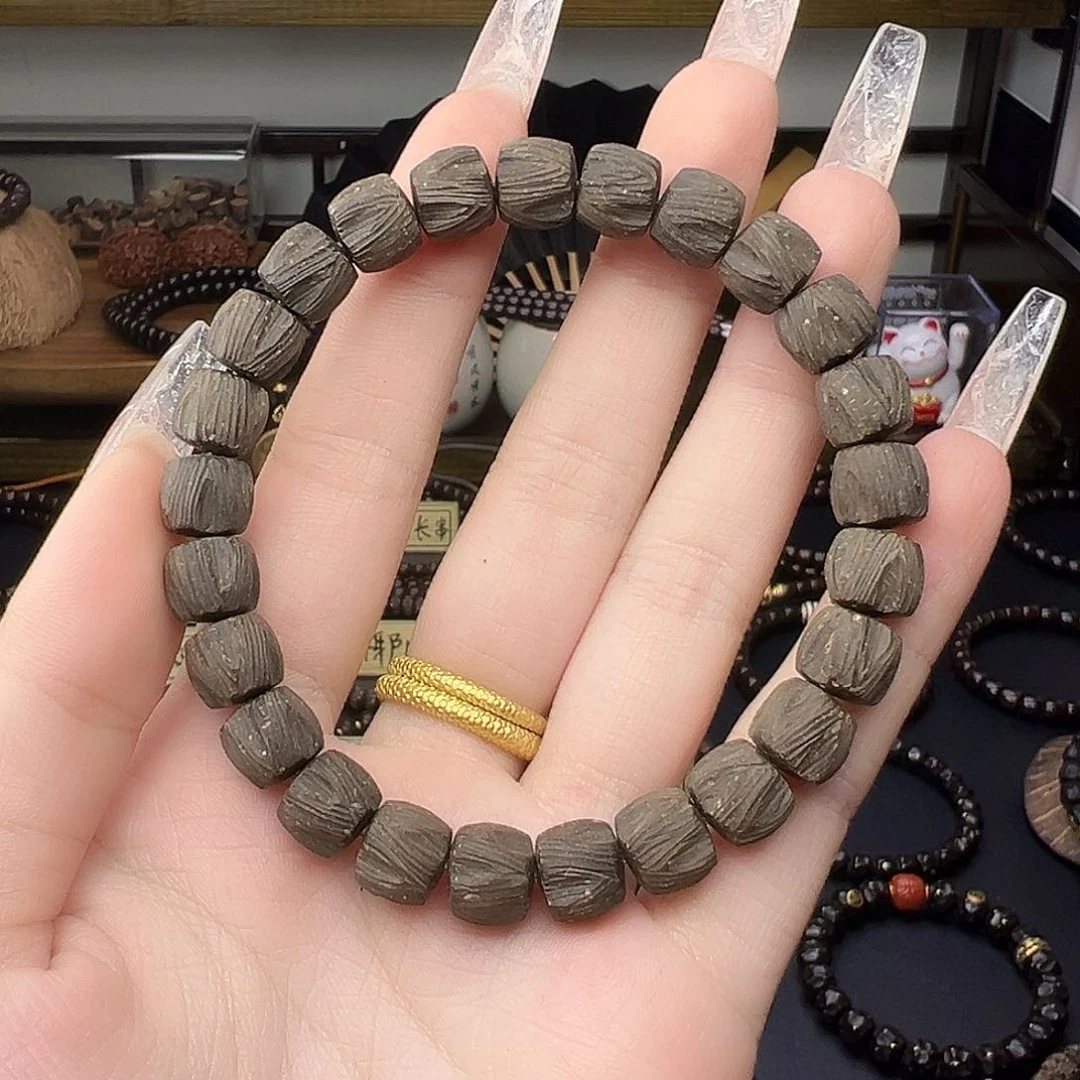 椰蒂手串雷****）98秘境单圈