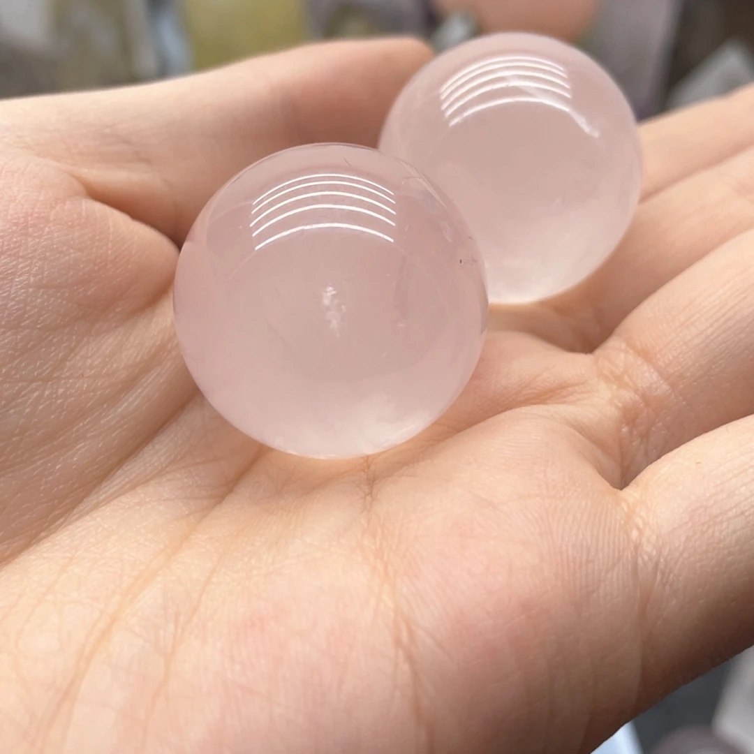 62未镶嵌水晶一***落粉水晶球