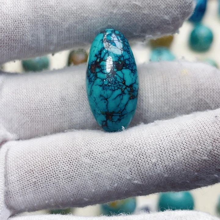 绿松石未镶嵌饰品