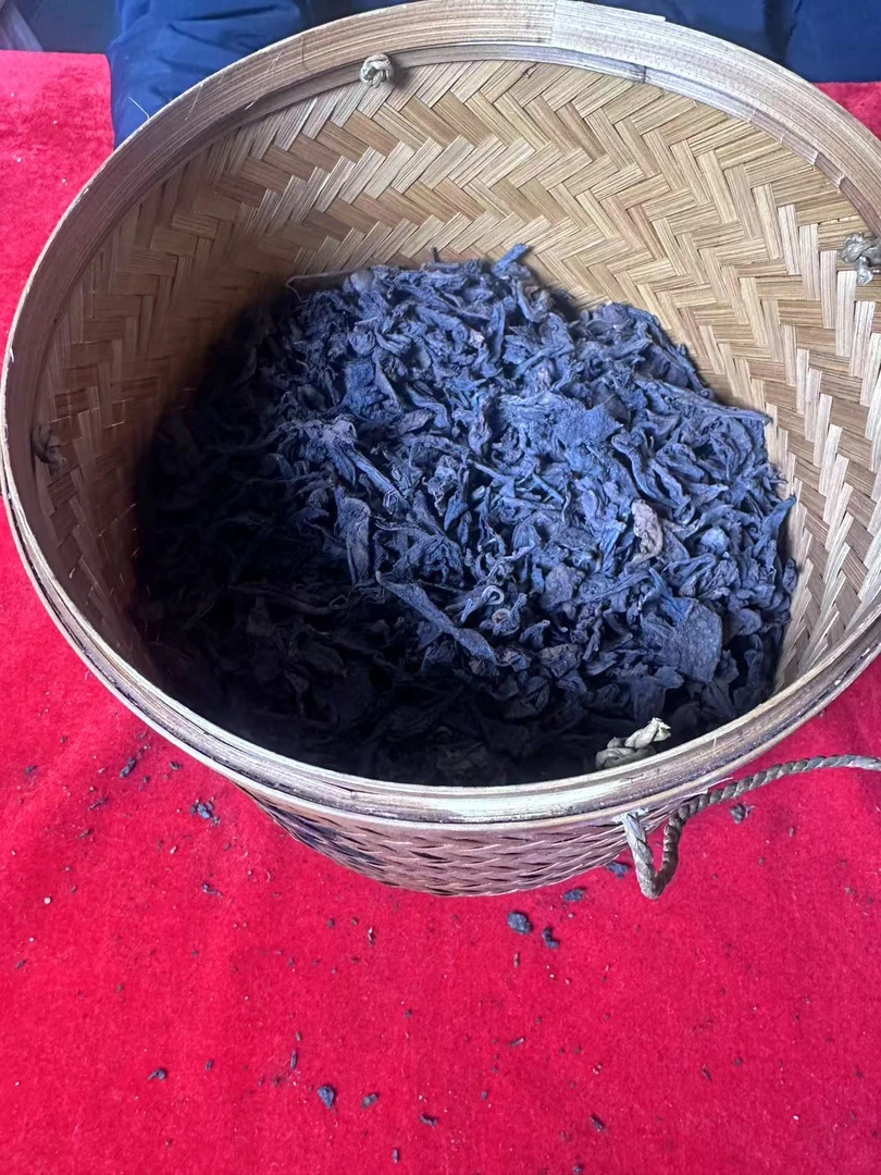 云南普洱茶六十年代薄荷塘散茶生茶1000g拍五发六