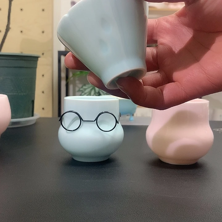 摆件葵口斗立杯一粉一蓝