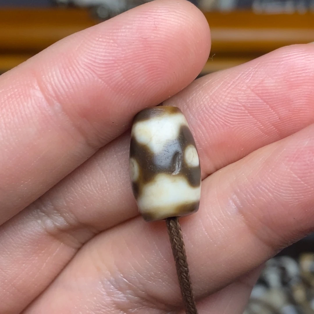 柏香籽/百香籽吊坠左****铲