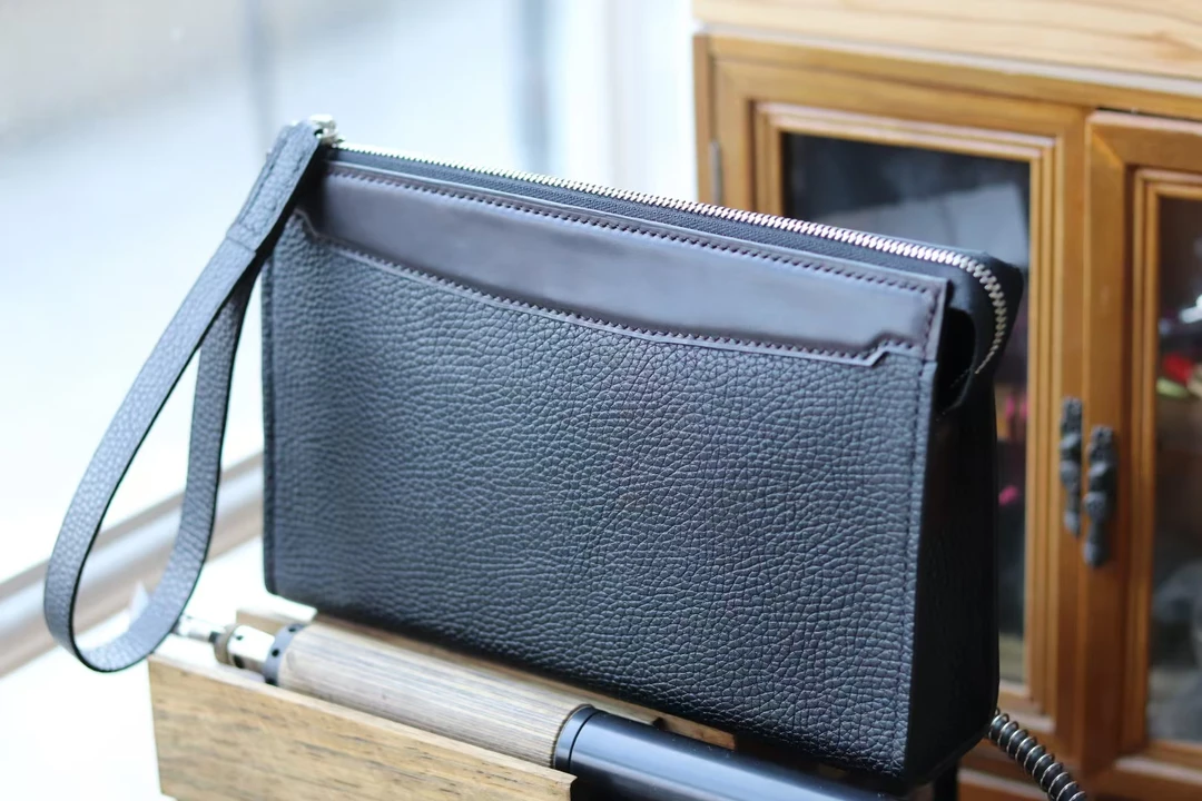 男士手包真皮蓝色长款男士百搭信封包手拎包手机包手包经典手拿包