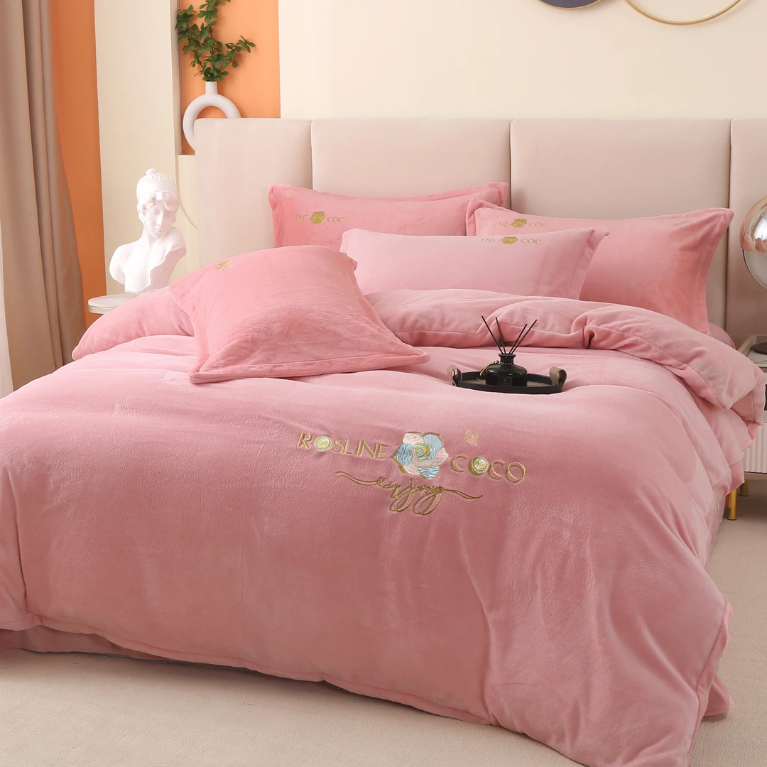 柔软刺绣加厚四件套单被冬季绣花床品套件牛奶刺绣学生加绒毛绒