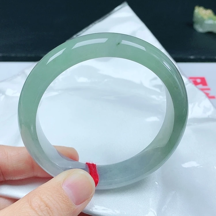【闪购商品】翡翠手镯未镶嵌天然翡翠手镯