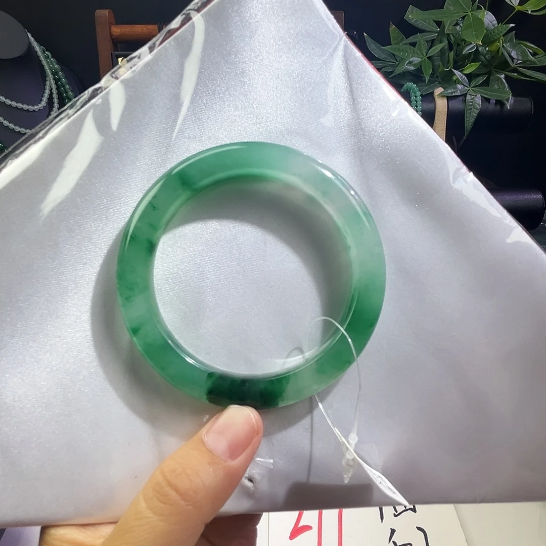 石英质玉手镯未镶嵌55.3