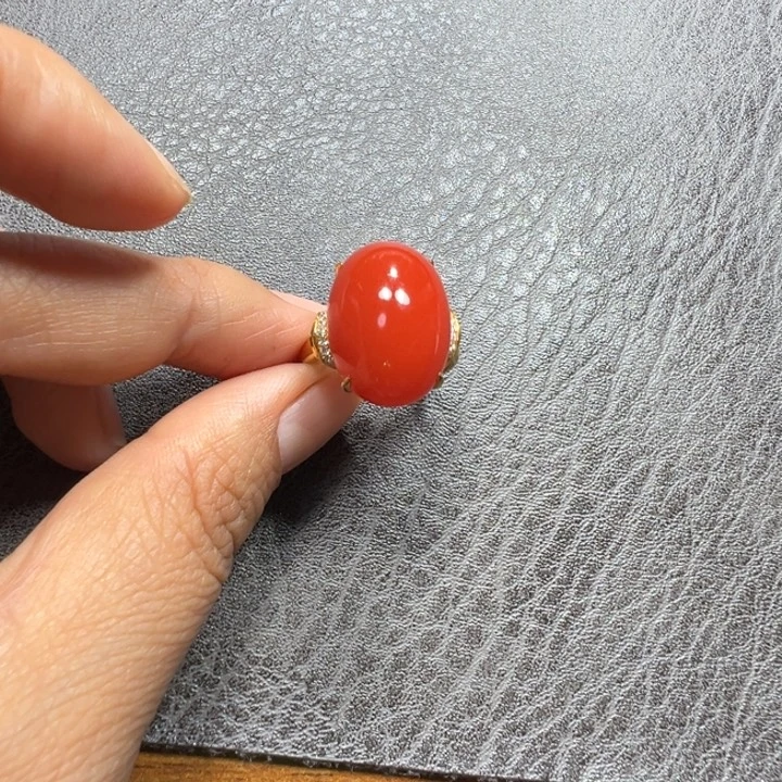 阳***阳南红玛瑙未镶嵌戒指