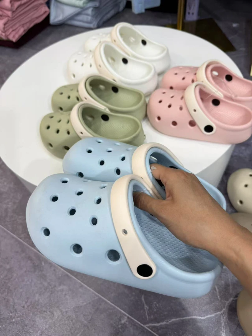 儿童天蓝洞洞鞋号码下方可选