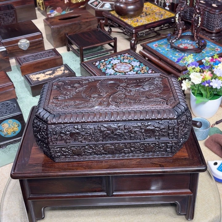 紫檀木类成套家具