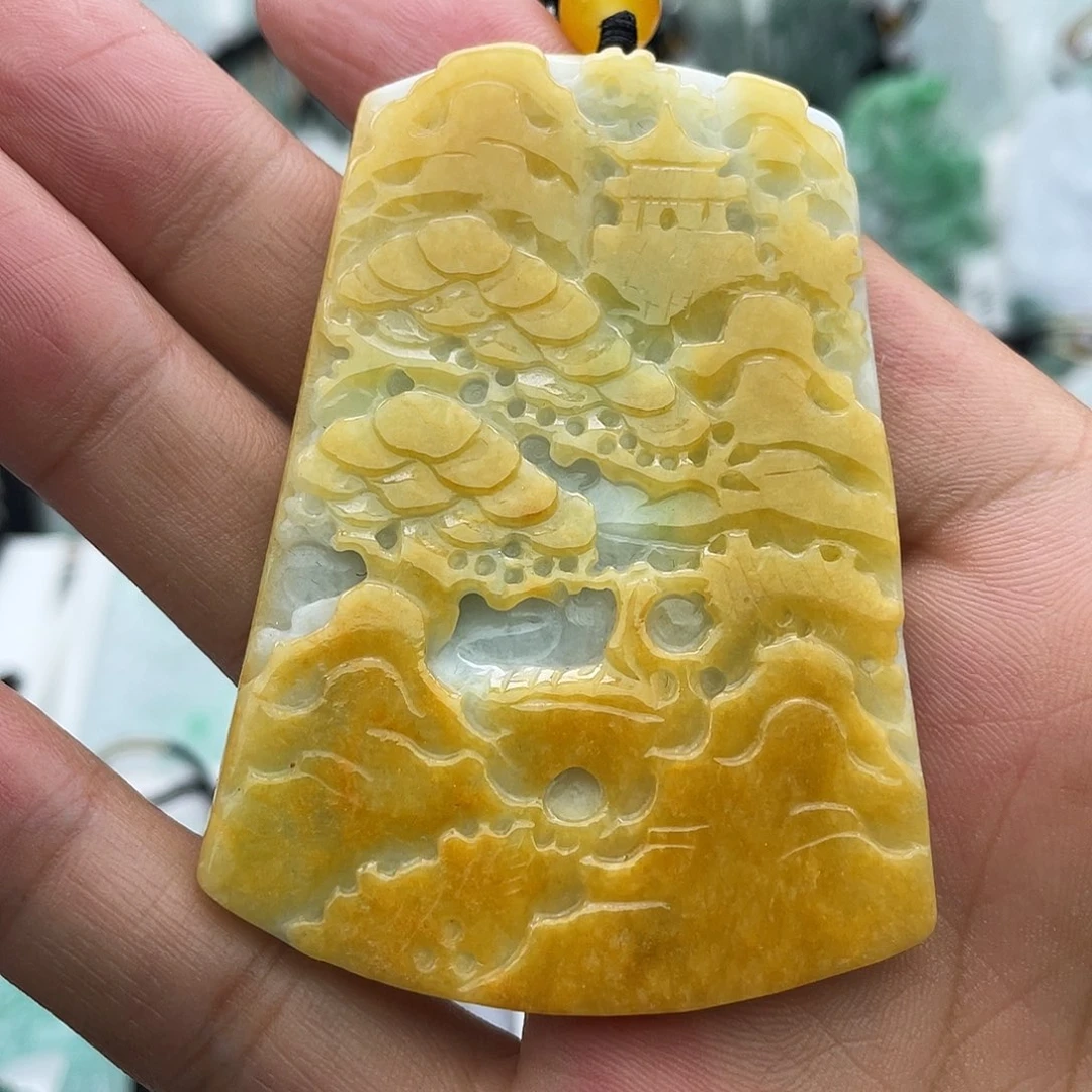 颈饰未镶嵌翡翠青**悔翡翠