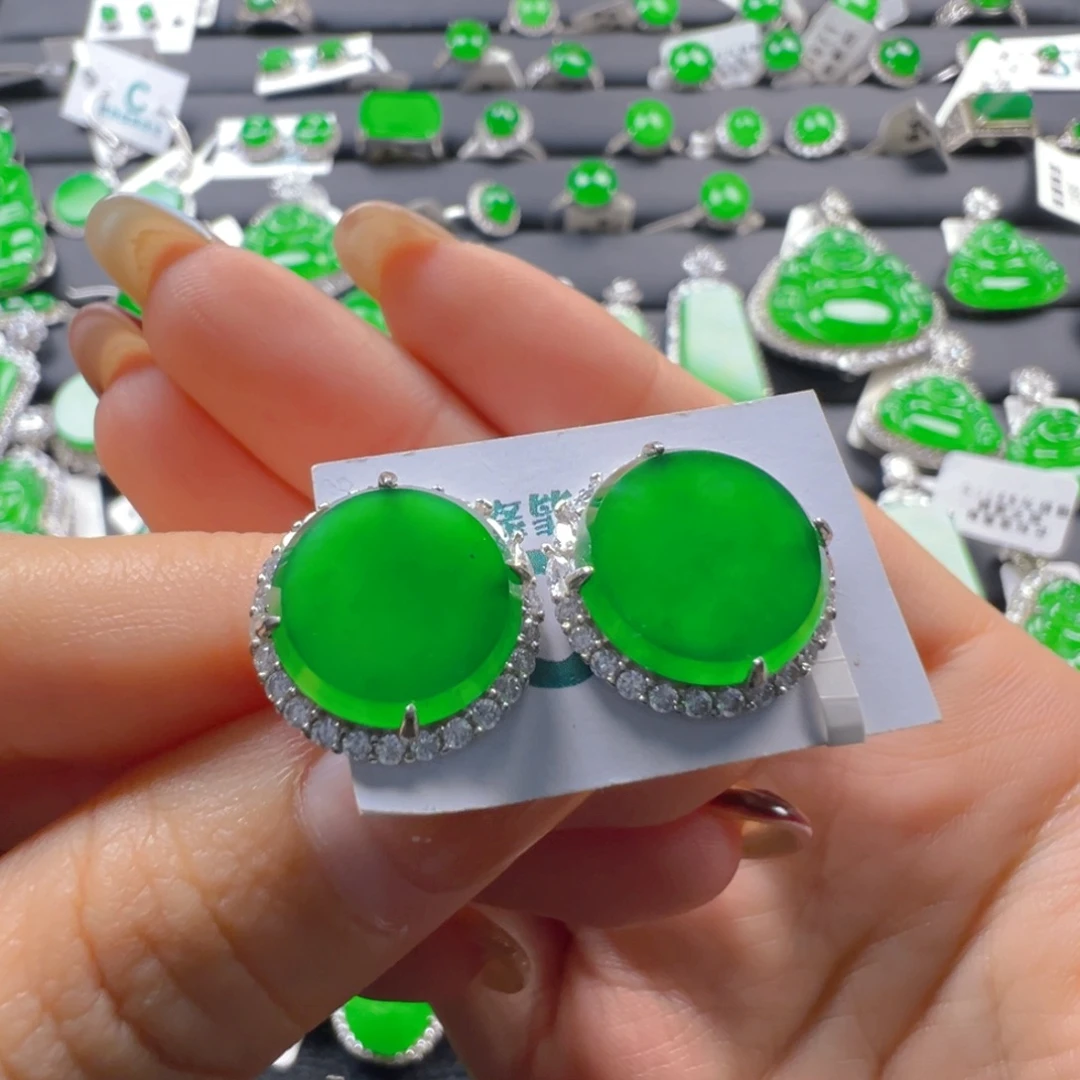 翡翠银S925镶嵌颈饰无事牌