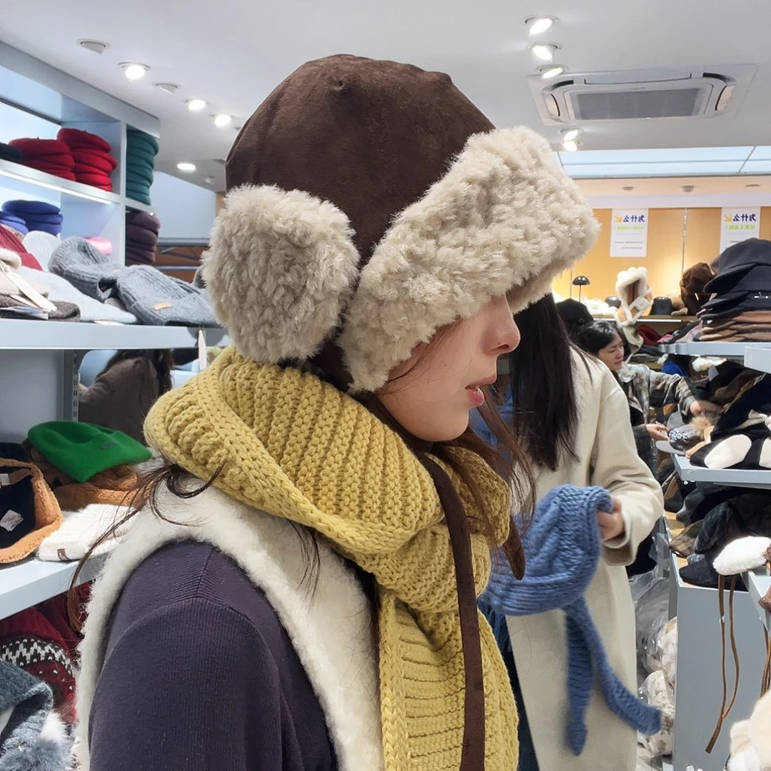 毛绒棉棕色耳包帽子