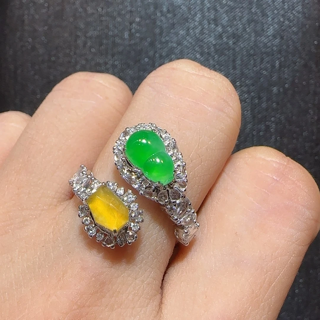 翡翠18K金镶嵌戒指设计款