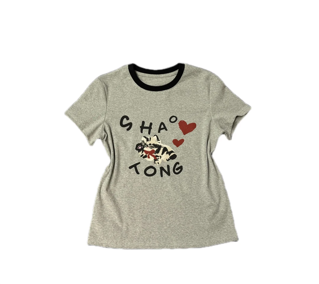 可爱小猫抓撞色领T恤8075