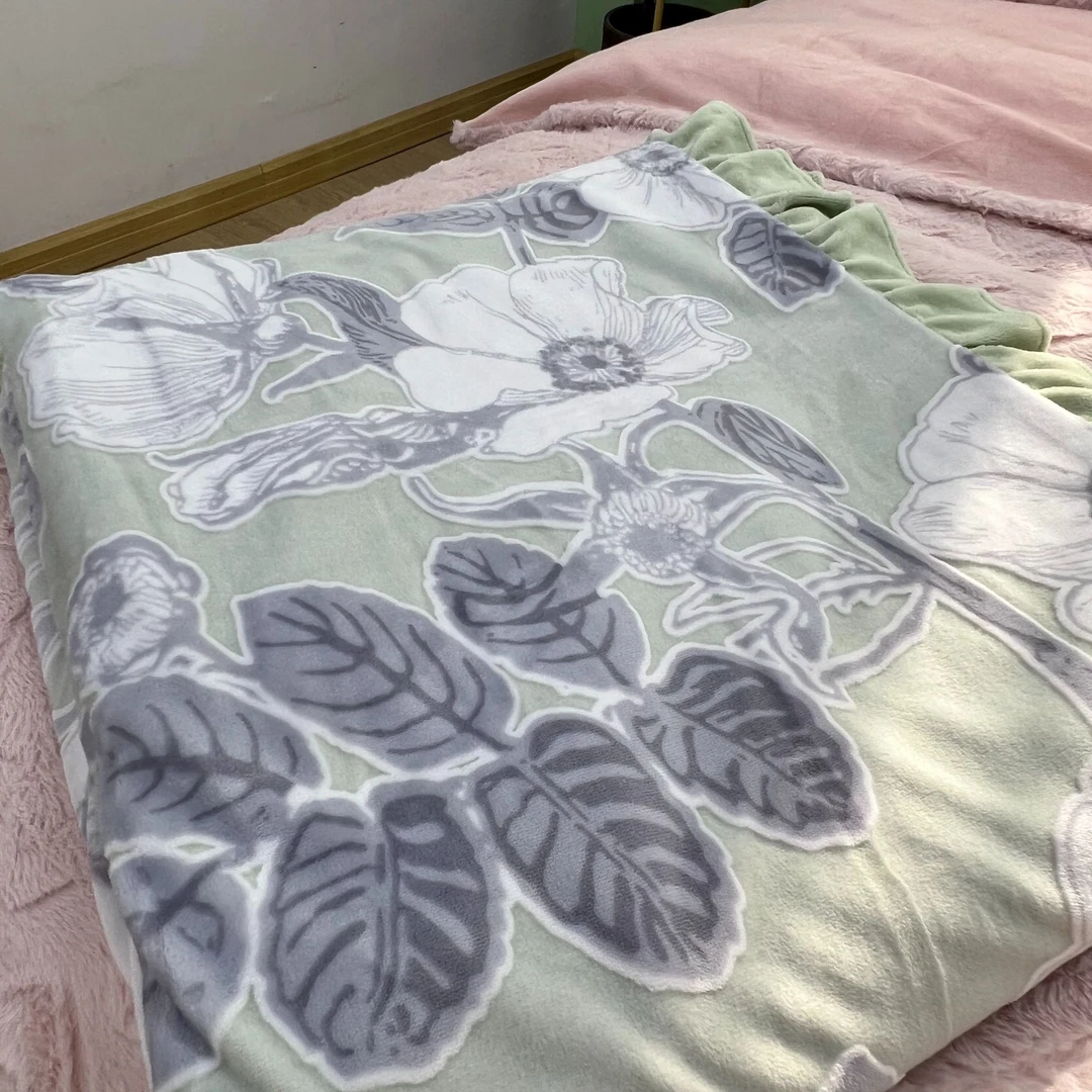 圣宝莱3D雕花绒套件冬季加厚