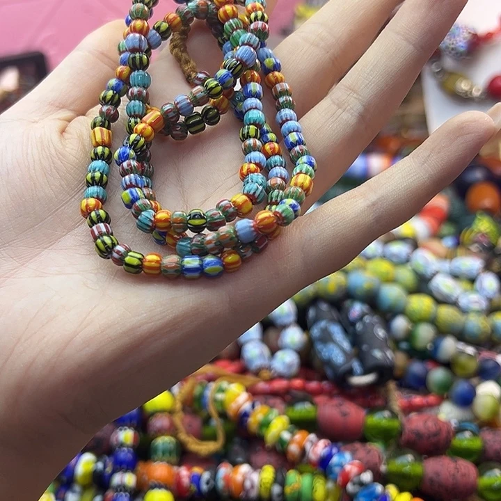 琉璃颈饰尼泊尔琉璃
