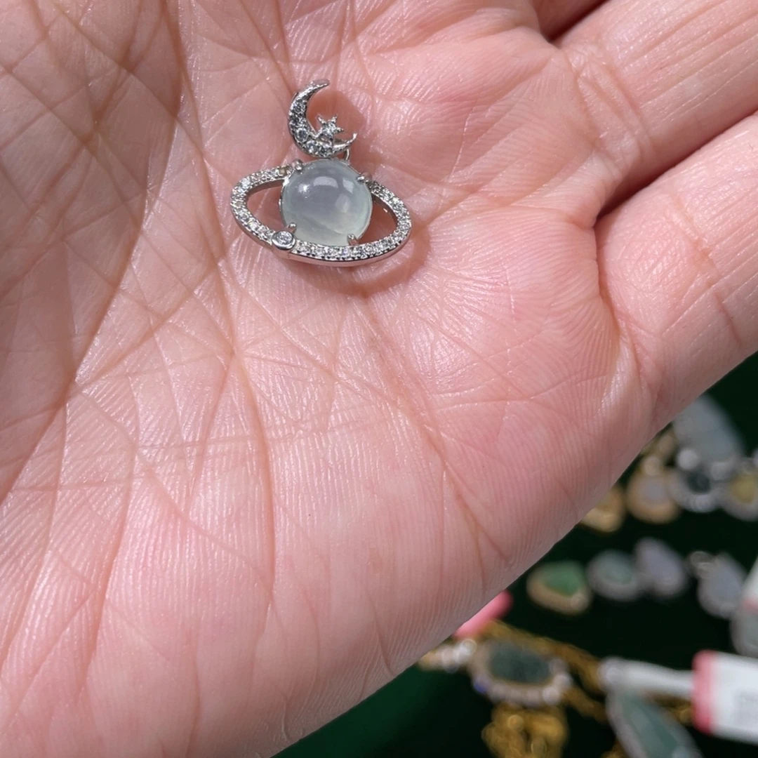 颈饰银S925镶嵌翡翠翡翠