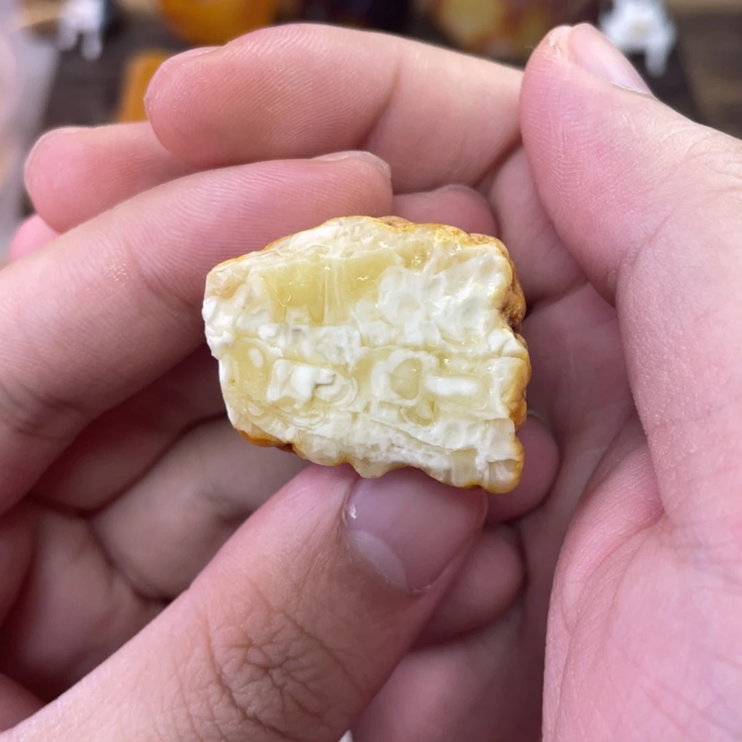 定制琥珀未镶嵌天然琥珀